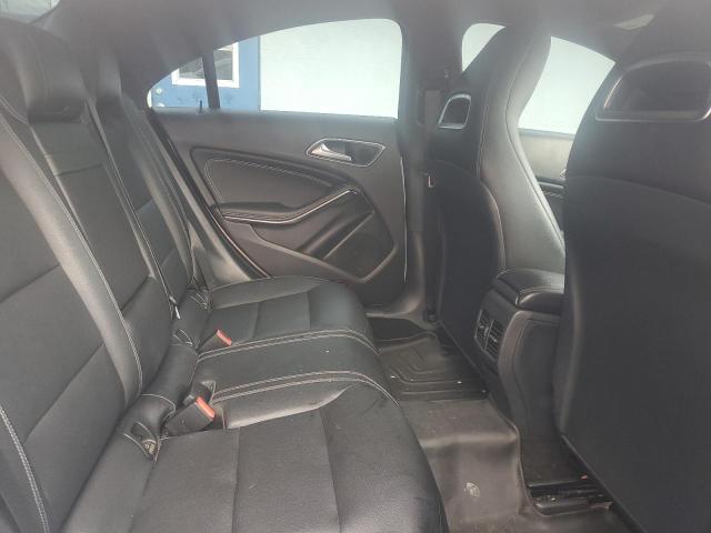 2018 MERCEDES-BENZ CLA 250 4M WDDSJ4GB7JN647574