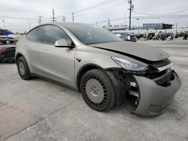2021 TESLA MODEL Y 5YJYGDEE6MF077098