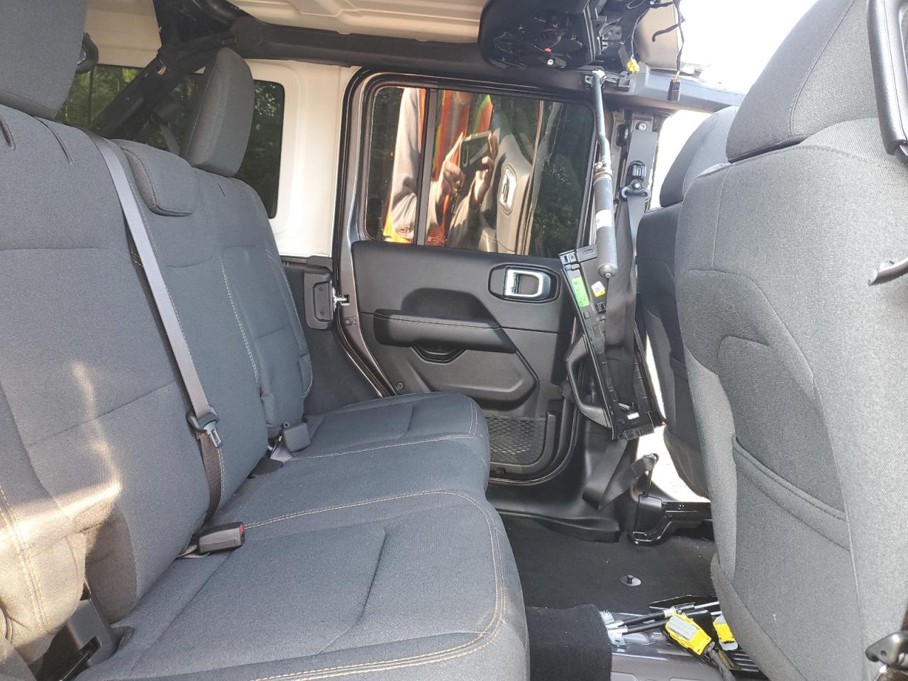 JEEP WRANGLER SAHARA