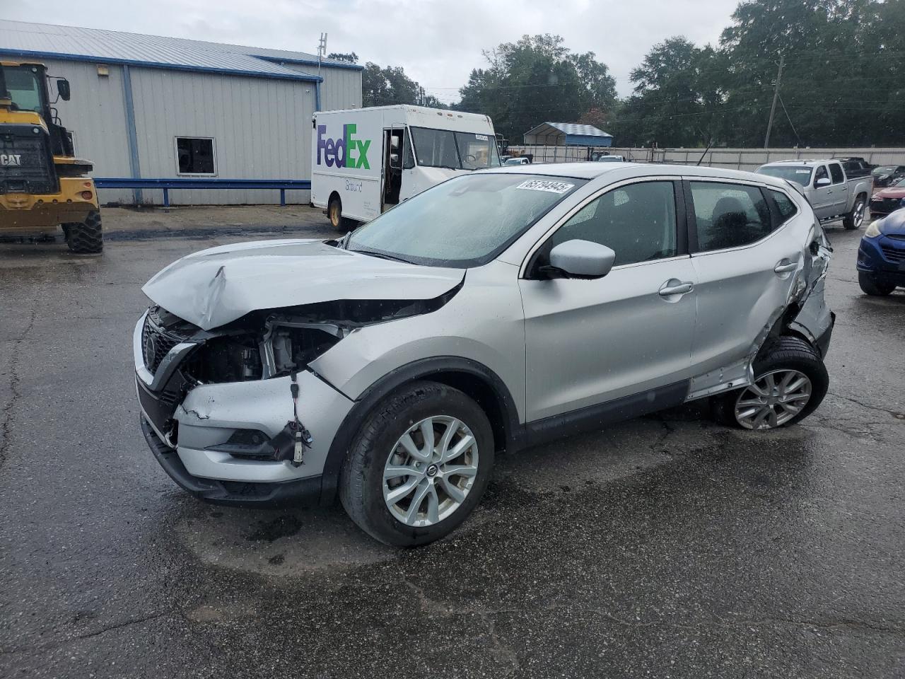 NISSAN ROGUE SPORT S