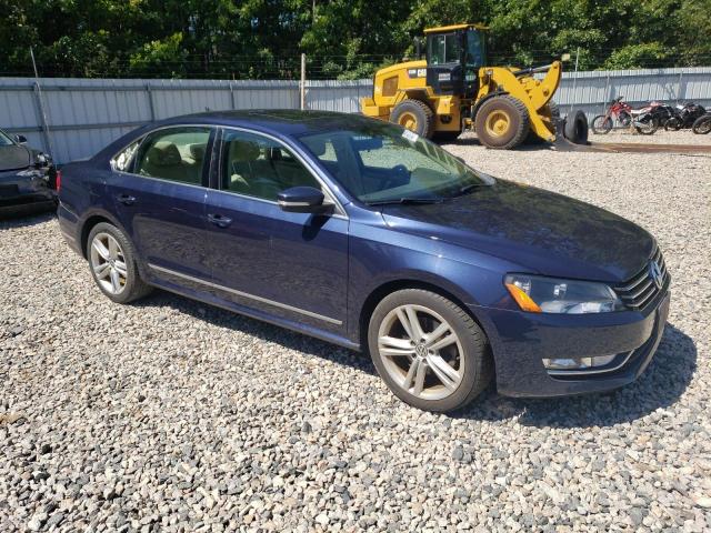 2015 VOLKSWAGEN PASSAT SE 1VWBT7A33FC022371
