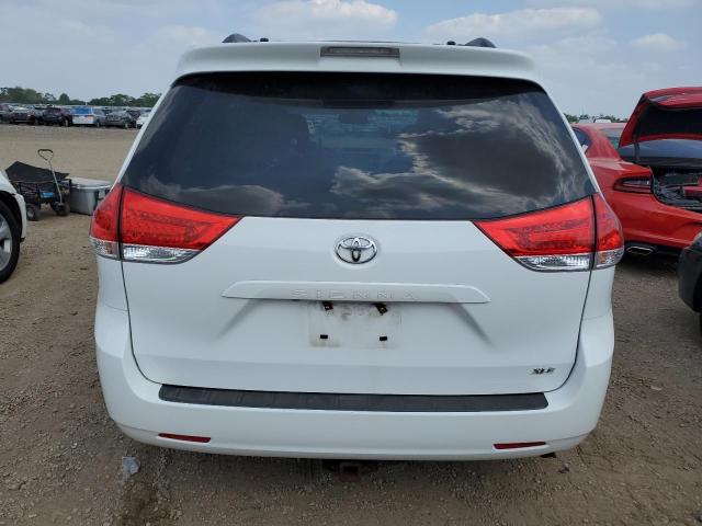 2011 TOYOTA SIENNA XLE - 5TDYK3DC3BS064536