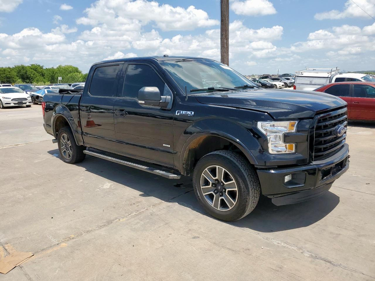 FORD F-150 SUPERCREW