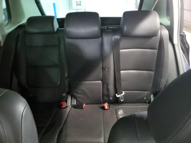2010 VOLKSWAGEN TIGUAN S - WVGAV7AX7AW523360