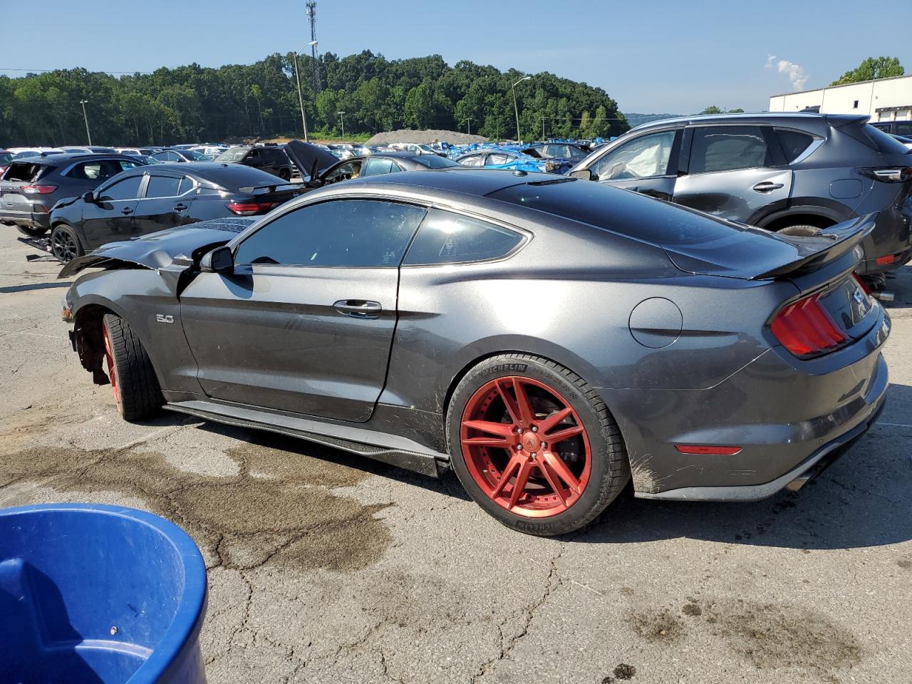 FORD MUSTANG GT