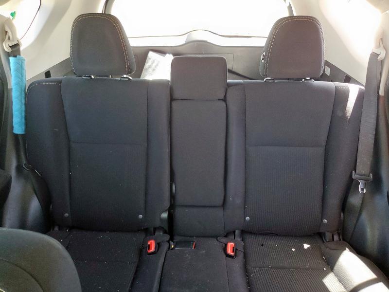 2015 TOYOTA RAV4 XLE 2T3WFREV9FW146578