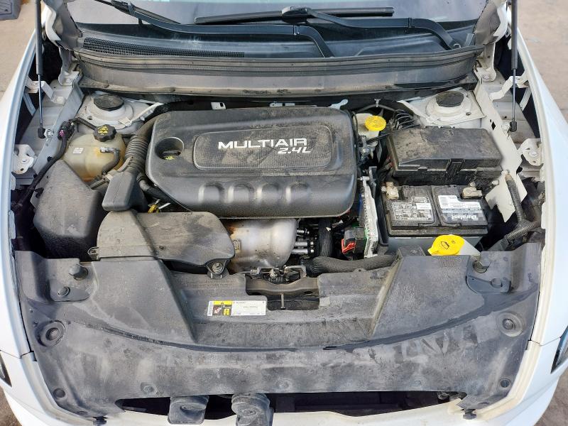 2017 JEEP CHEROKEE L 1C4PJLCB2HD231075
