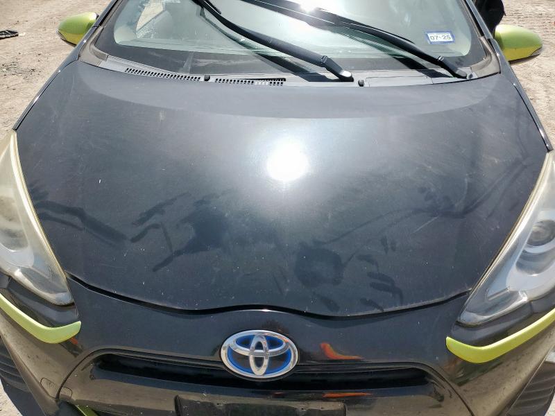 2016 TOYOTA PRIUS C JTDKDTB30G1116017