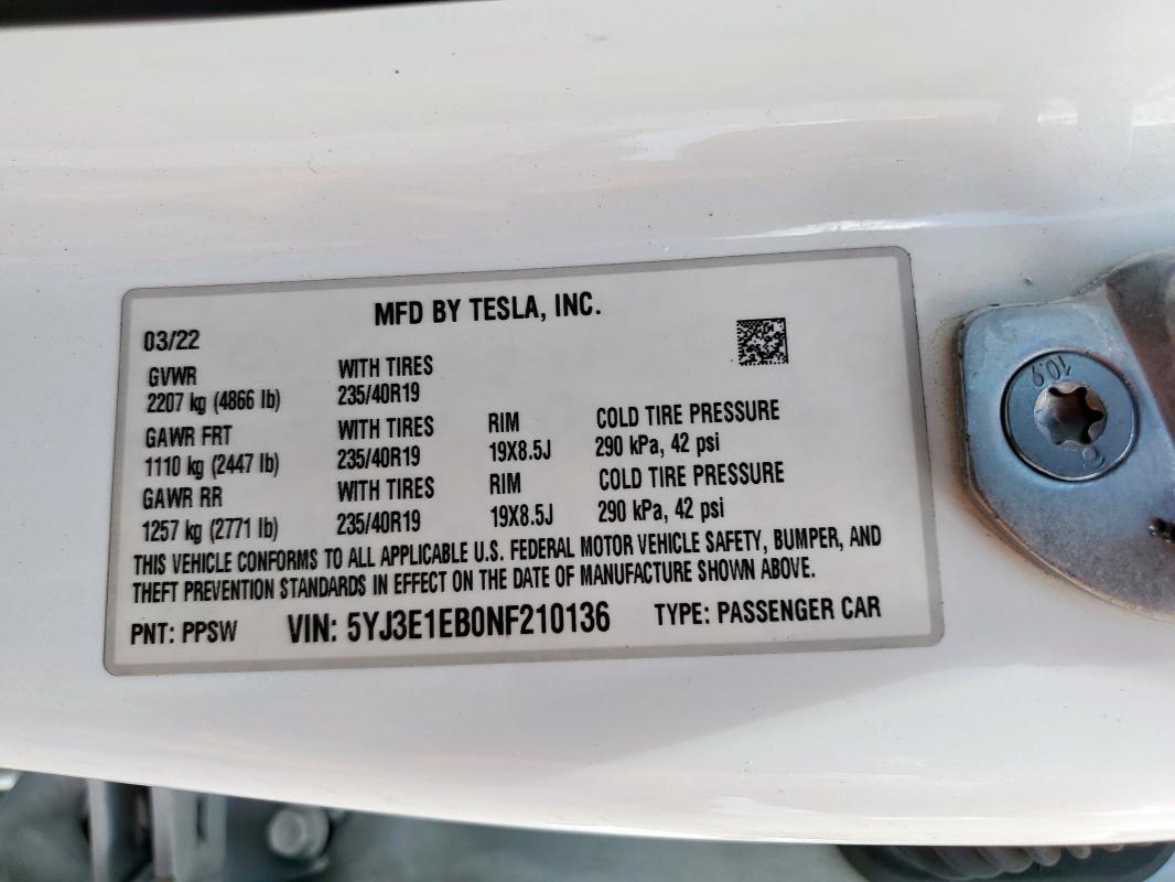 2022 TESLA MODEL 3 5YJ3E1EB0NF210136