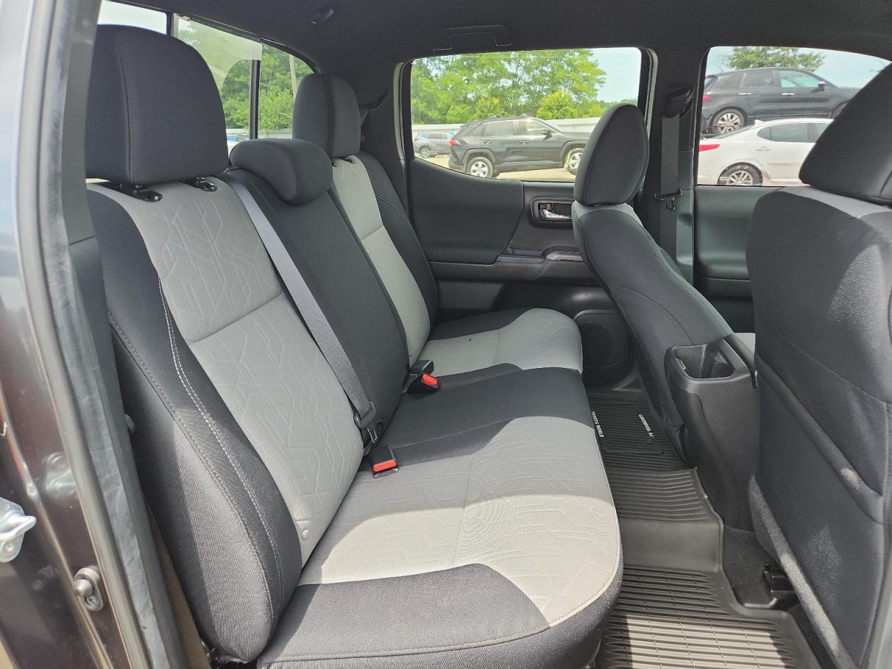 TOYOTA TACOMA DOUBLE CAB