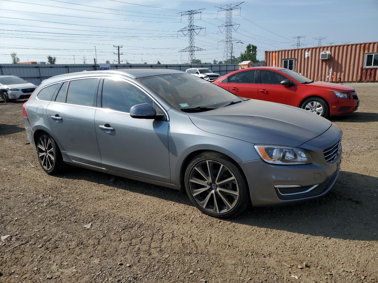 VOLVO V60 T5 PREMIER