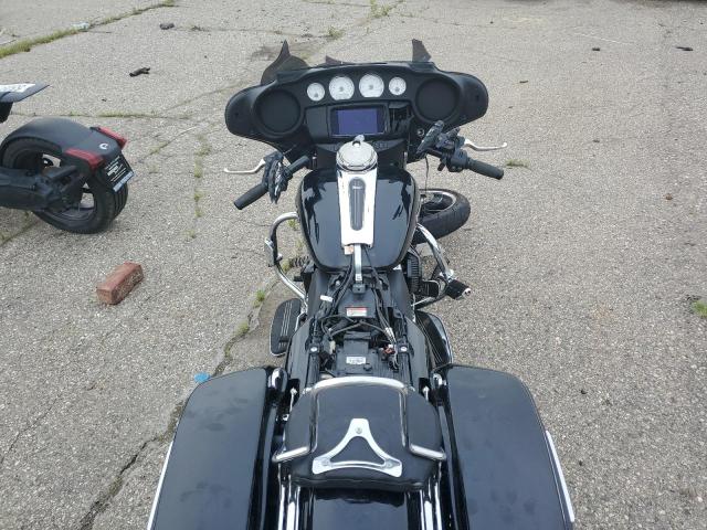 2021 HARLEY-DAVIDSON FLHX 1HD1KBC10MB673720