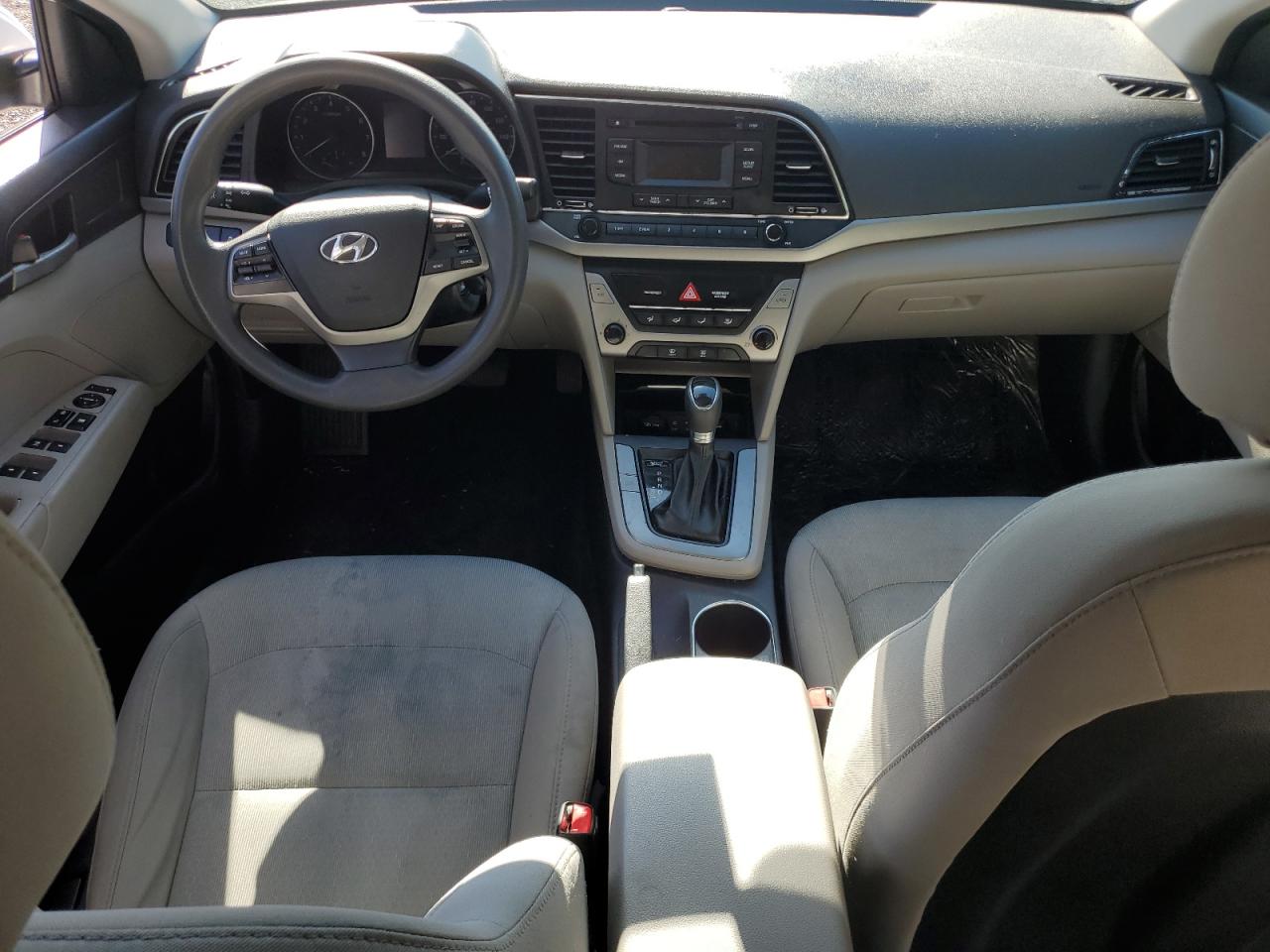 Hyundai Elantra se 2017