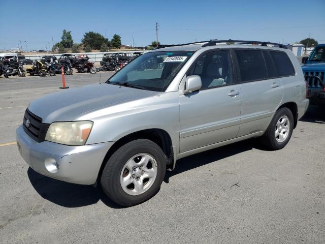 TOYOTA HIGHLANDER