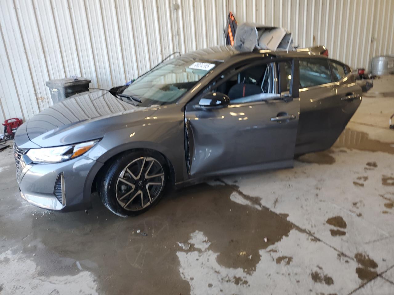 NISSAN SENTRA SR
