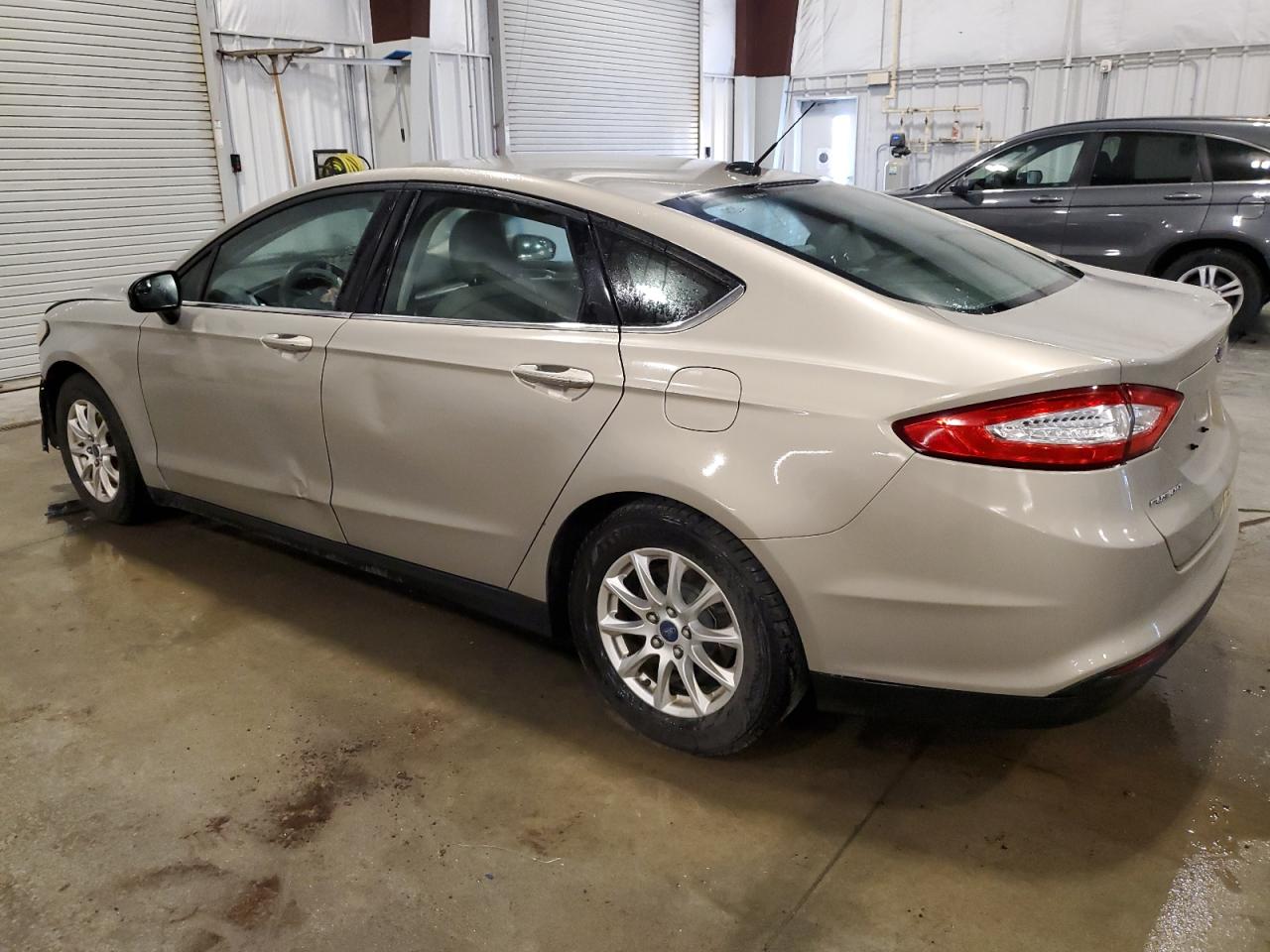 FORD FUSION S