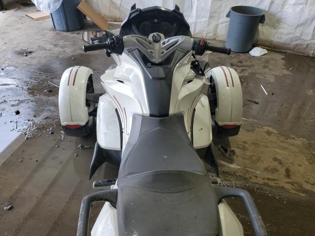 2014 CAN-AM SPYDER ROA 2BXNCBC14EV001850