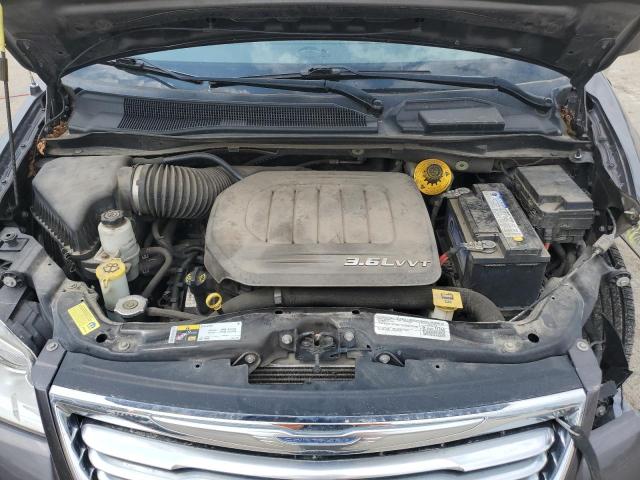 2015 CHRYSLER TOWN & COU 2C4RC1BG3FR562973