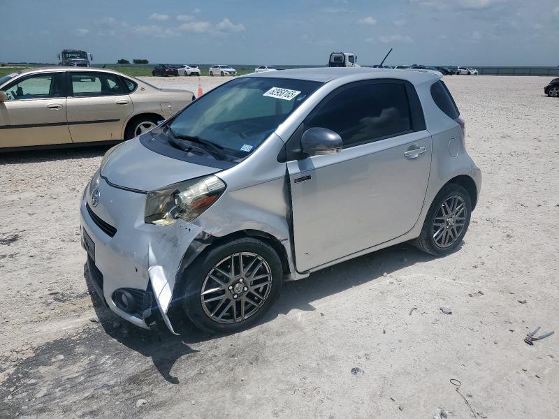 TOYOTA SCION IQ