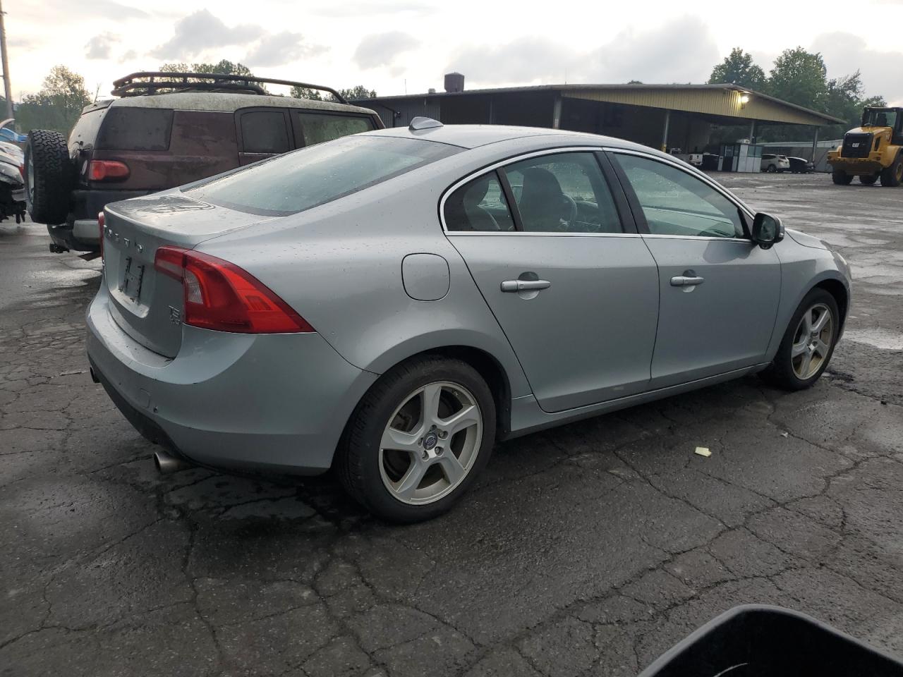 VOLVO S60 T5