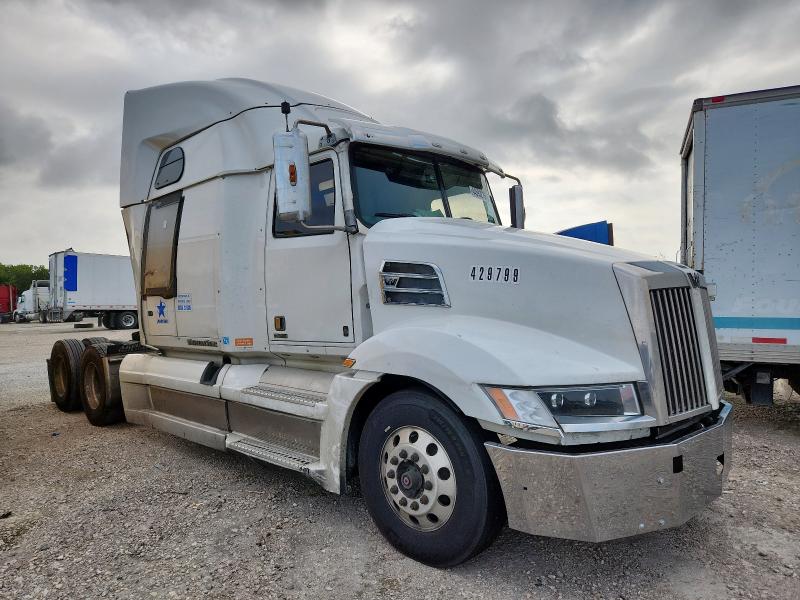 WESTERN STAR/AUTO CAR 5700 XE