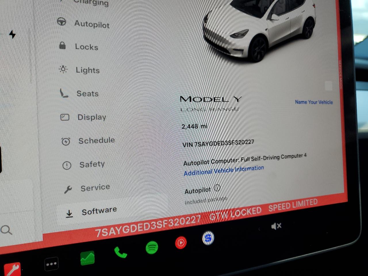 TESLA MODEL Y