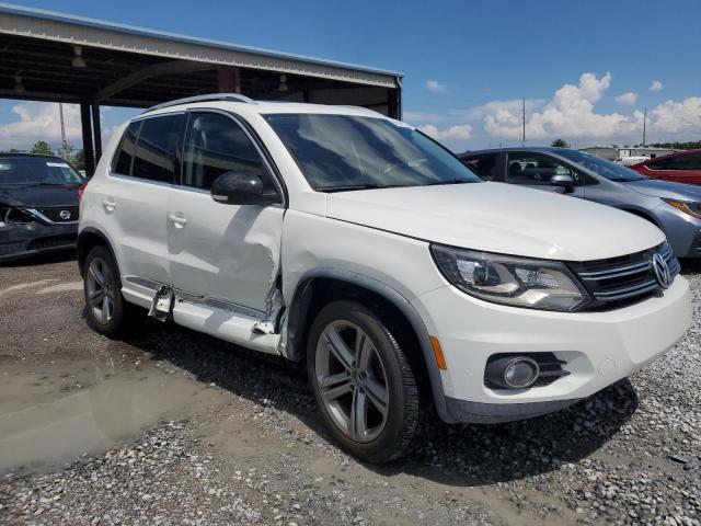 2017 VOLKSWAGEN TIGUAN SPO WVGTV7AX8HK021175