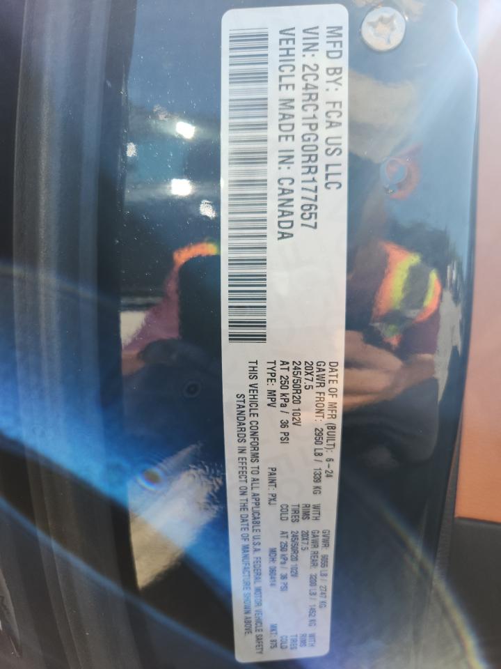 CHRYSLER PACIFICA PINNACLE