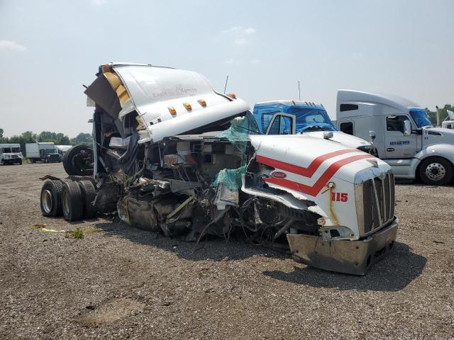 Global Auto Auctions: 2011 PETERBILT 387