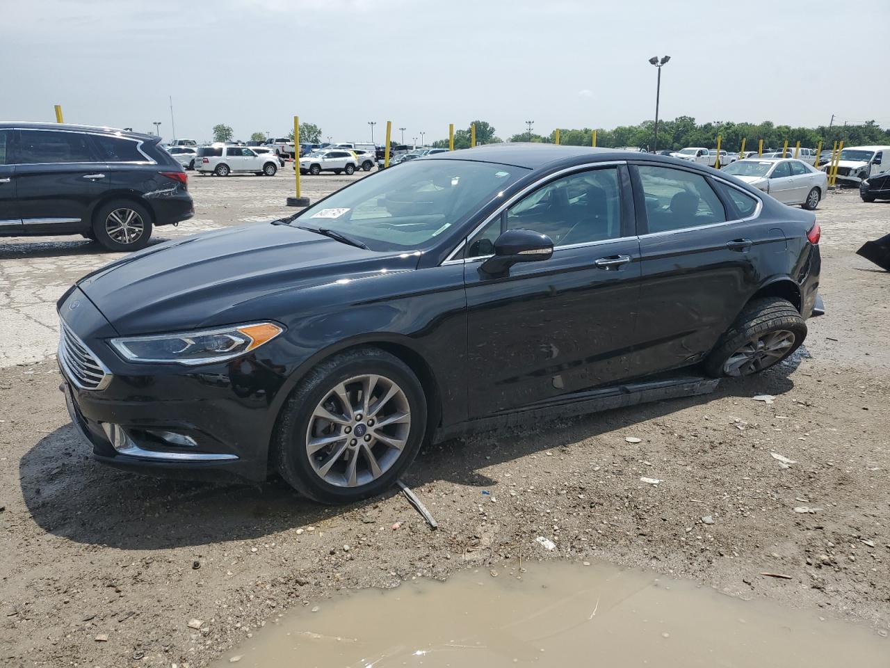 FORD FUSION SE