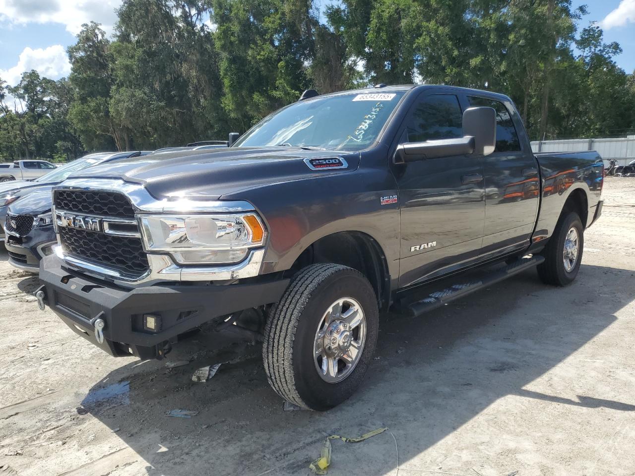 RAM 2500 TRADESMAN