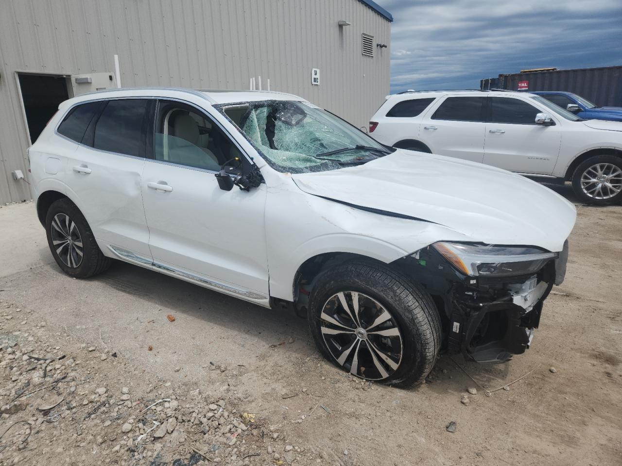 VOLVO XC60 T8 RECHARGE INSCRIPTION EXPRESS