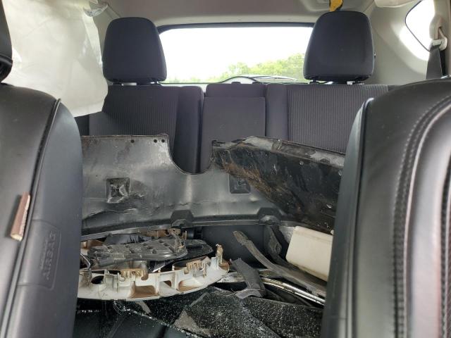 2017 TOYOTA RAV4 LE - JTMBFREV0HJ164385