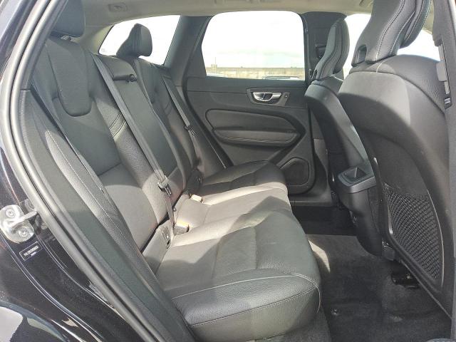 2022 VOLVO XC60 B5 MO YV4L12RK2N1986656
