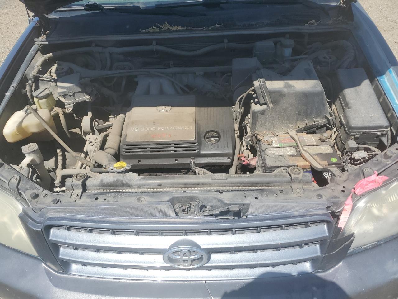 Lot #3200122193 2002 TOYOTA HIGHLANDER