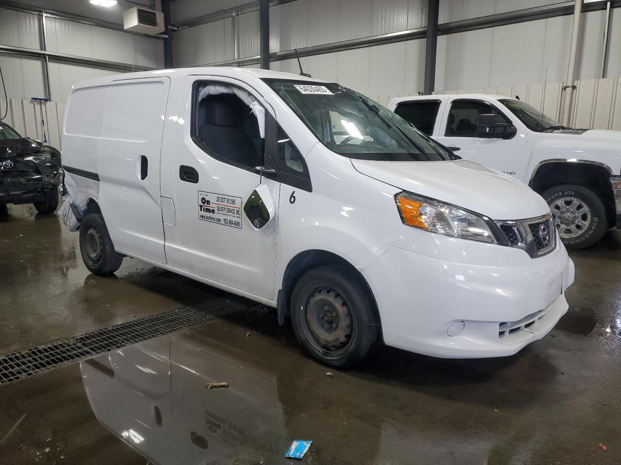 NISSAN NV200 2.5S