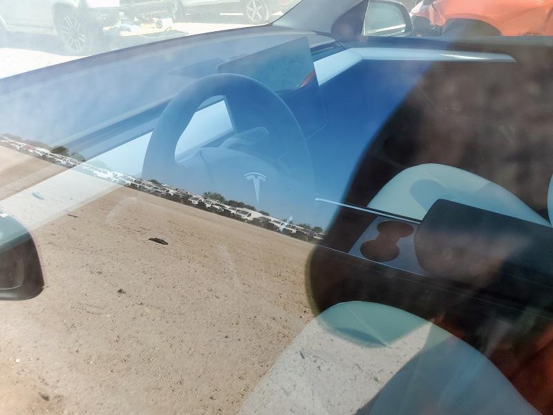 2024 TESLA MODEL Y 7SAYGDED2RF107926