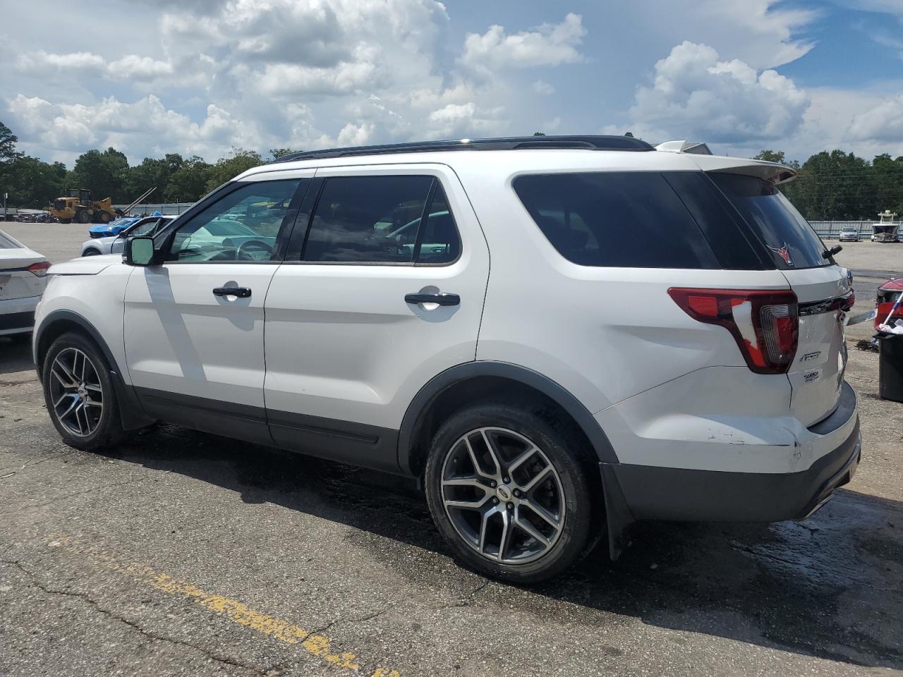 FORD EXPLORER SPORT