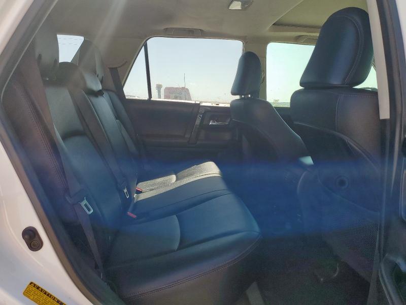 2019 TOYOTA 4RUNNER SR - JTEBU5JR4K5659014