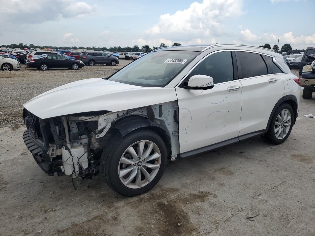 INFINITI QX50 ESSENTIAL