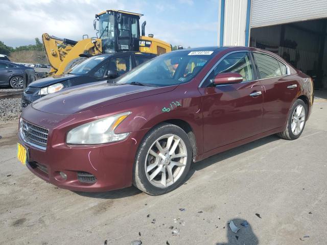 NISSAN MAXIMA S