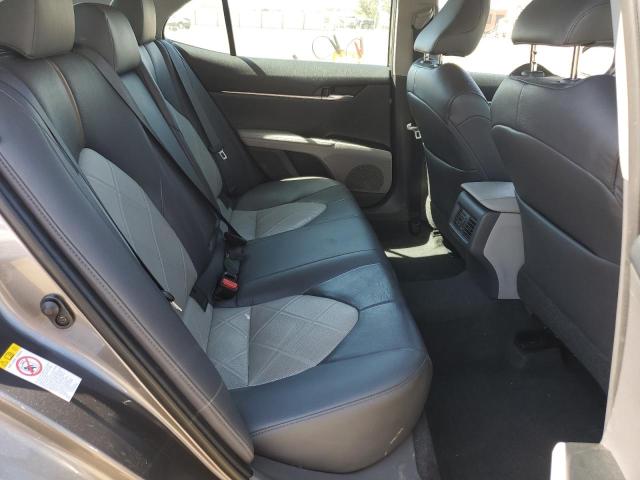 2018 TOYOTA CAMRY L - 4T1B11HK0JU009272