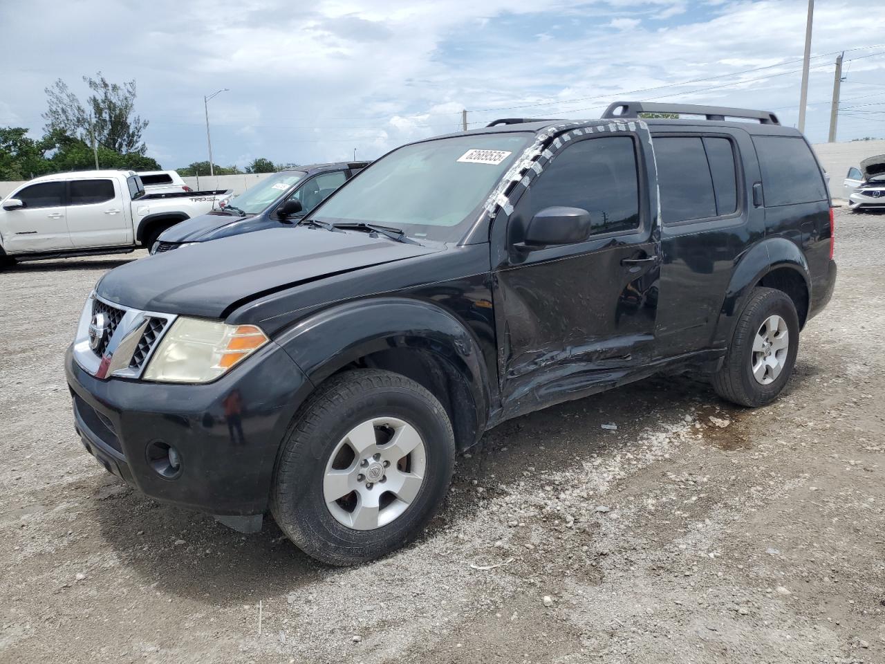 NISSAN PATHFINDER S