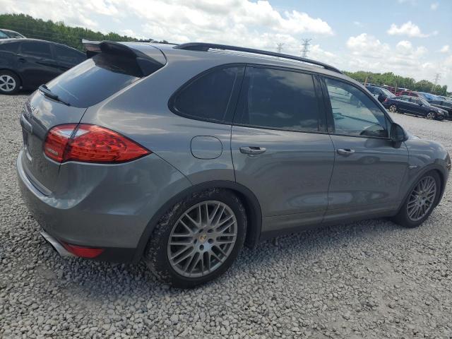 2012 PORSCHE CAYENNE S - WP1AE2A24CLA93950