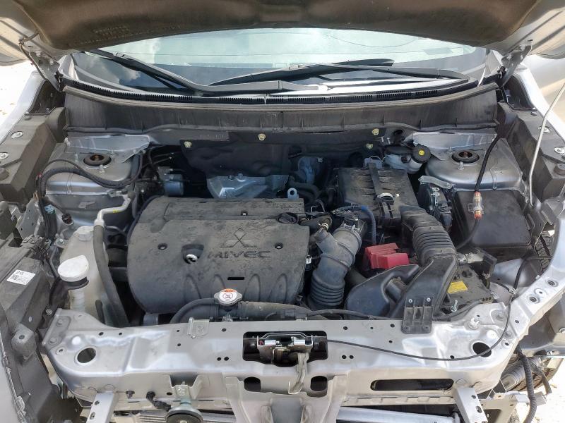 2023 MITSUBISHI OUTLANDER JA4ARUAU2PU013073