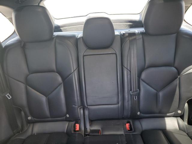 2016 PORSCHE CAYENNE WP1AA2A25GKA13076