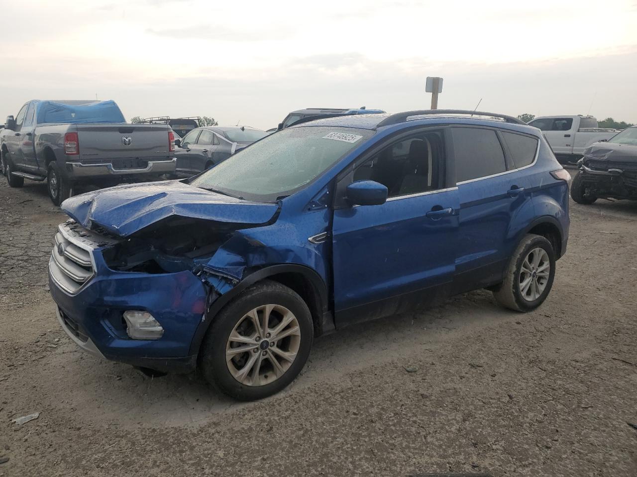 FORD ESCAPE SE