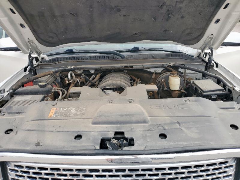 2019 GMC YUKON XL SLE 1GKS2GKC0KR194650
