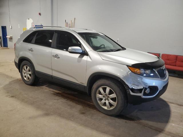 2013 KIA SORENTO LX - 5XYKTCA64DG313489