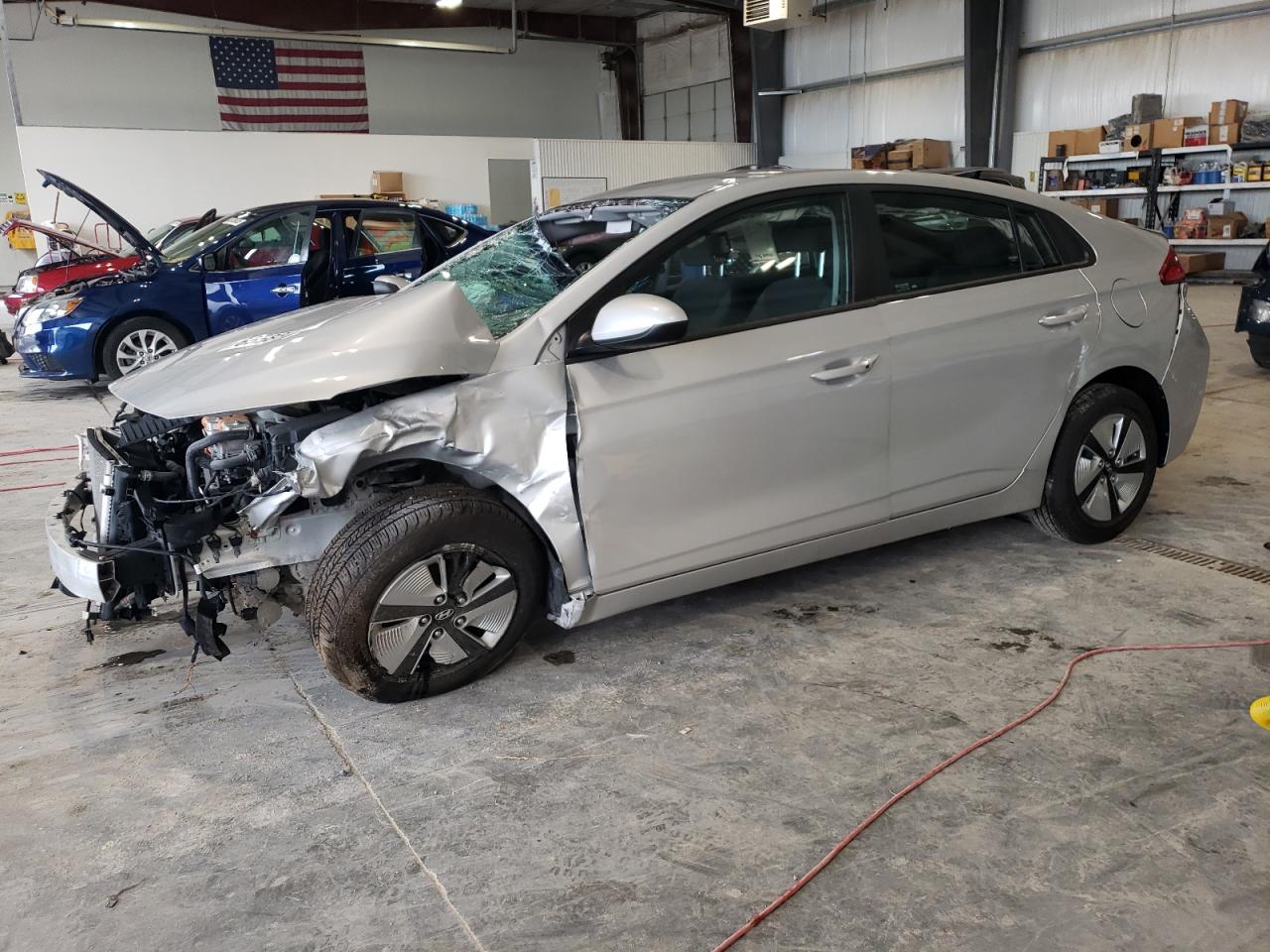 HYUNDAI IONIQ BLUE